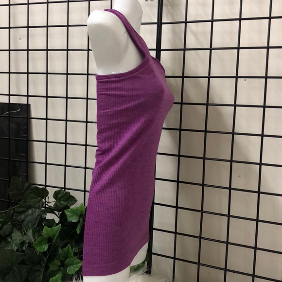 Lululemon tank top - Picture 3 of 7